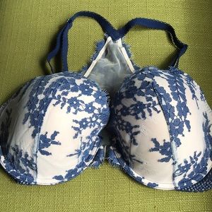 Lace front close bra
